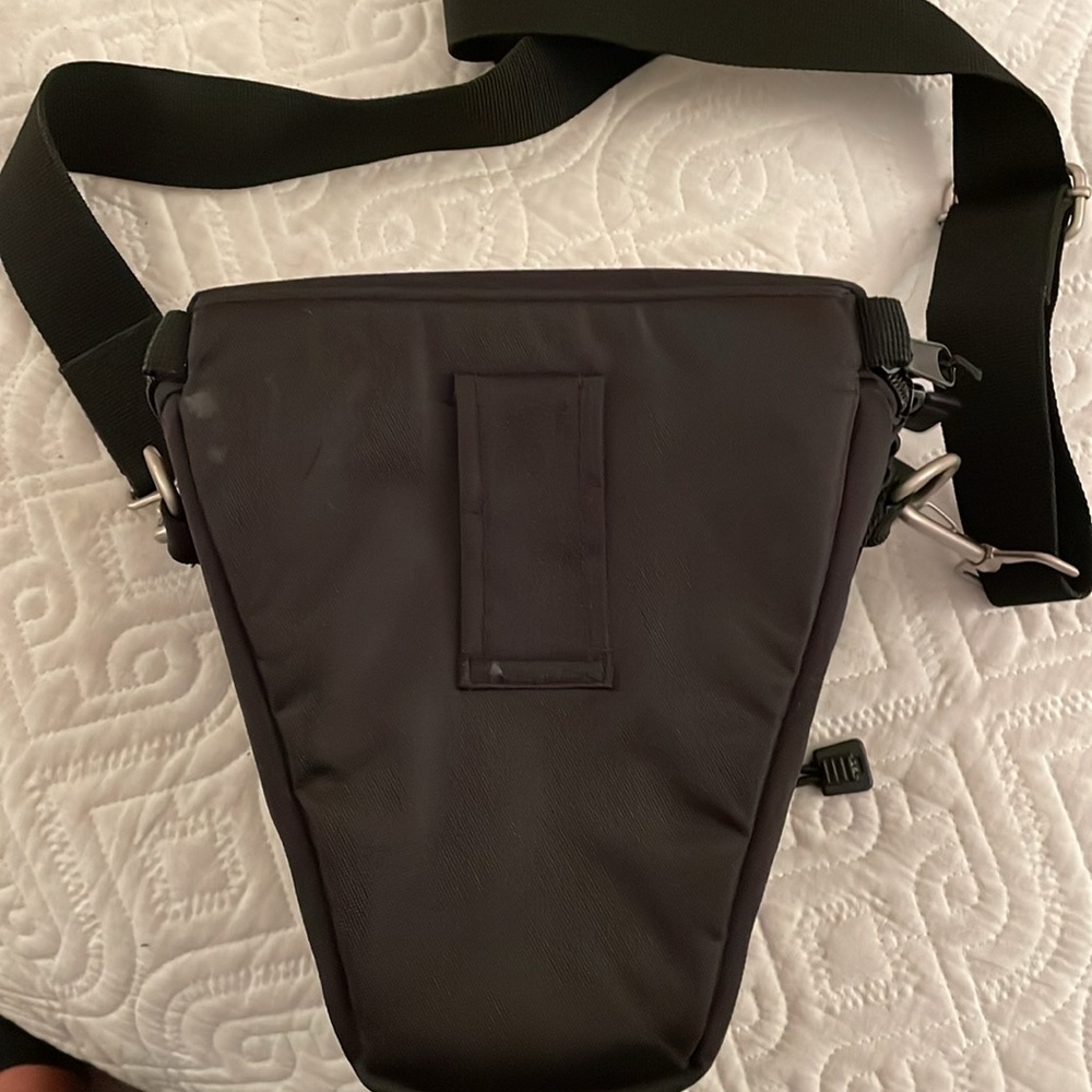 Promaster camera bag - Picture 2 of 4